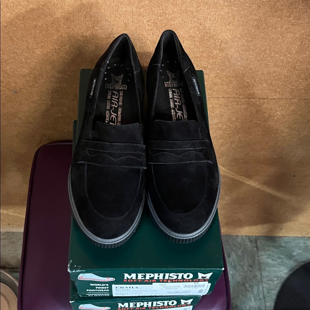 Mephisto Men's Black Suede Loafers